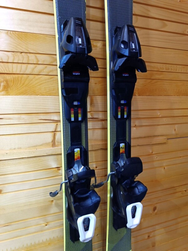 LYŽE HEAD SHAPE SX 156CM